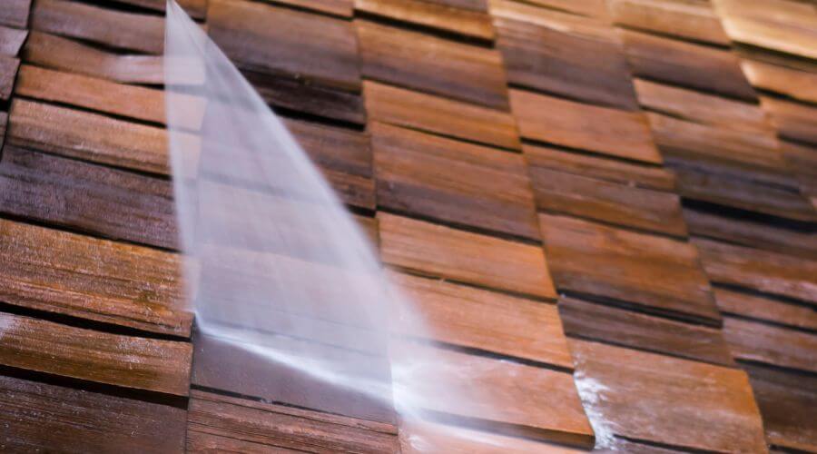 Expert flood damage restoration services in Mount Auburn, IL